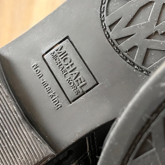 MICHAEL Michael Kors Emma Quilted Boots - Picture 8 of 15